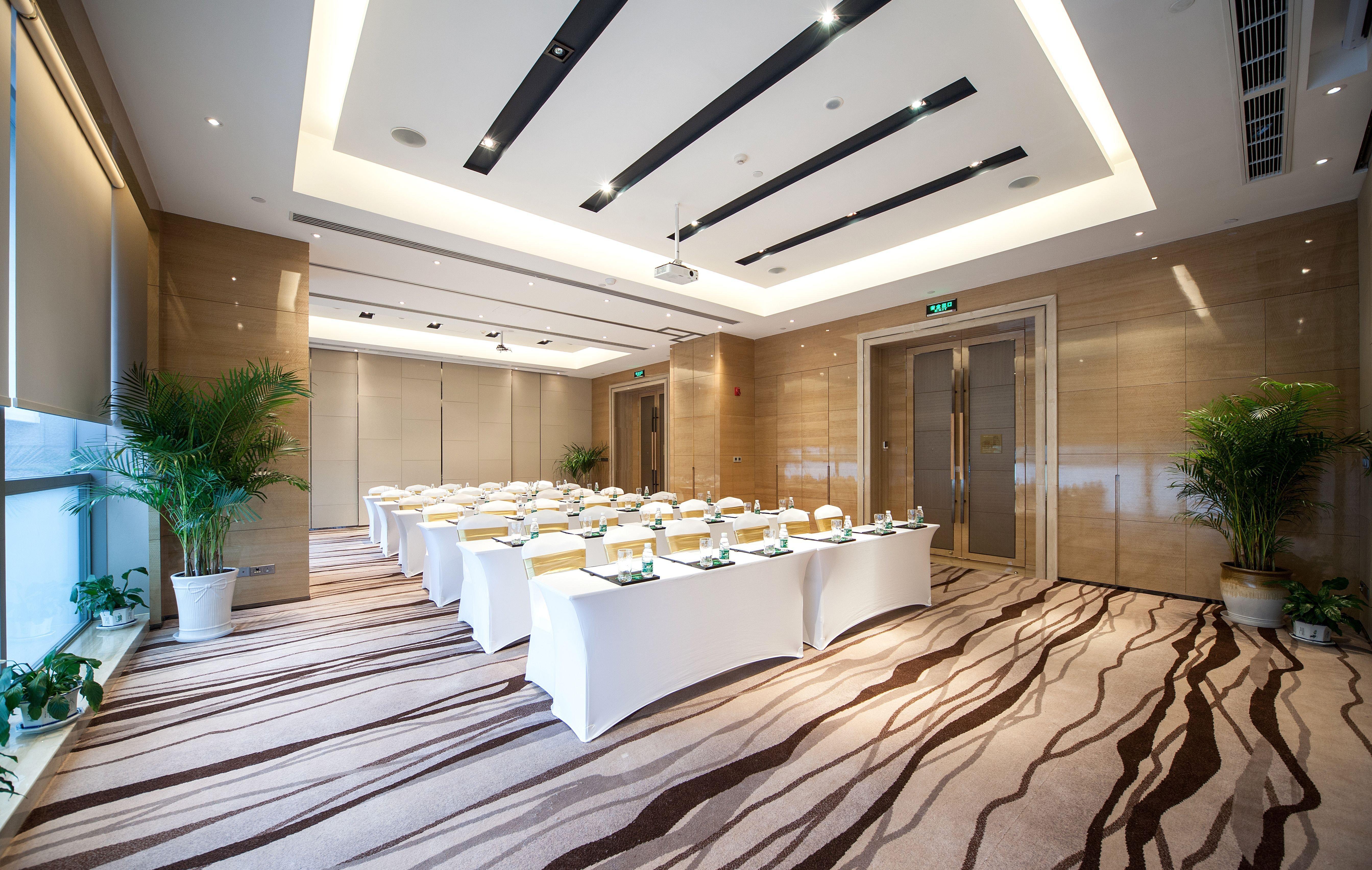 Holiday Inn Chengdu Oriental Plaza -Chunxi Road Taikoo Li Branch Exterior photo